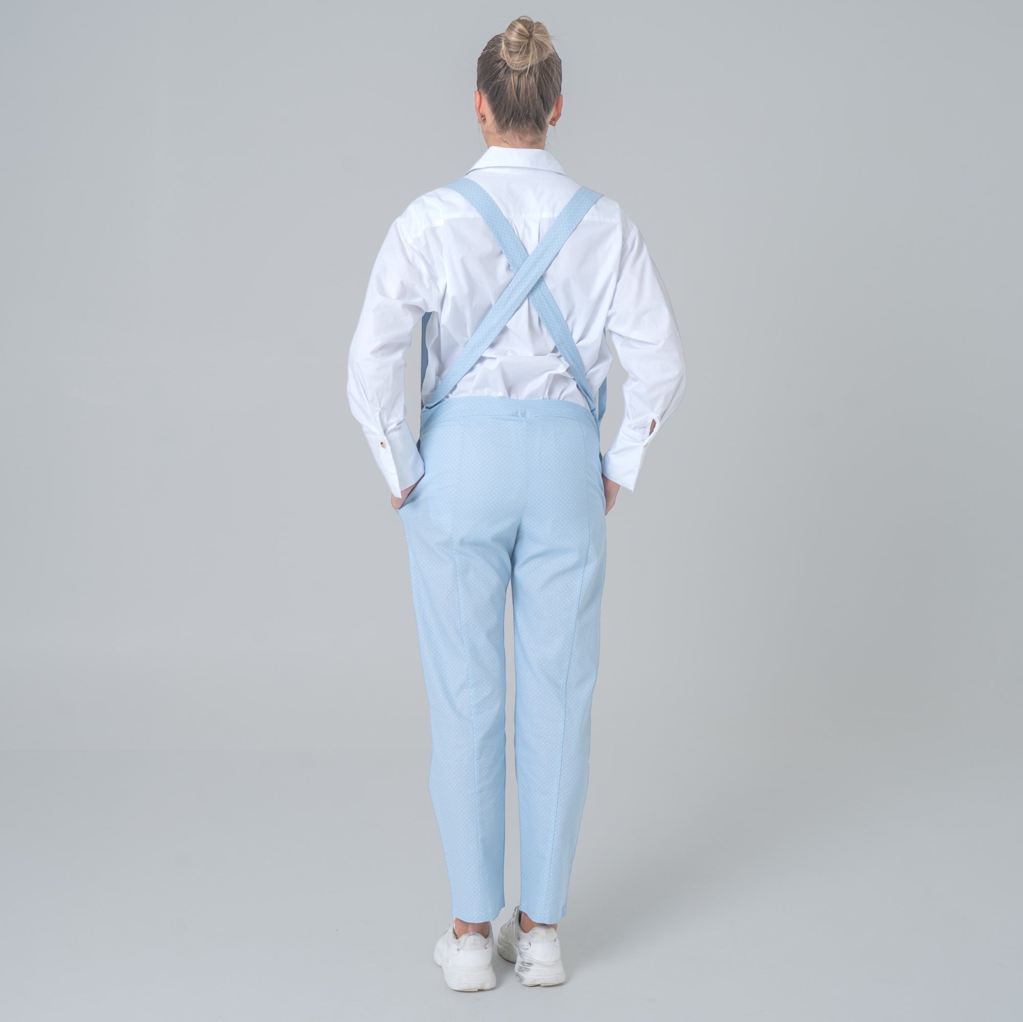 Sky blue cotton poplin suspender pants with white polka dots