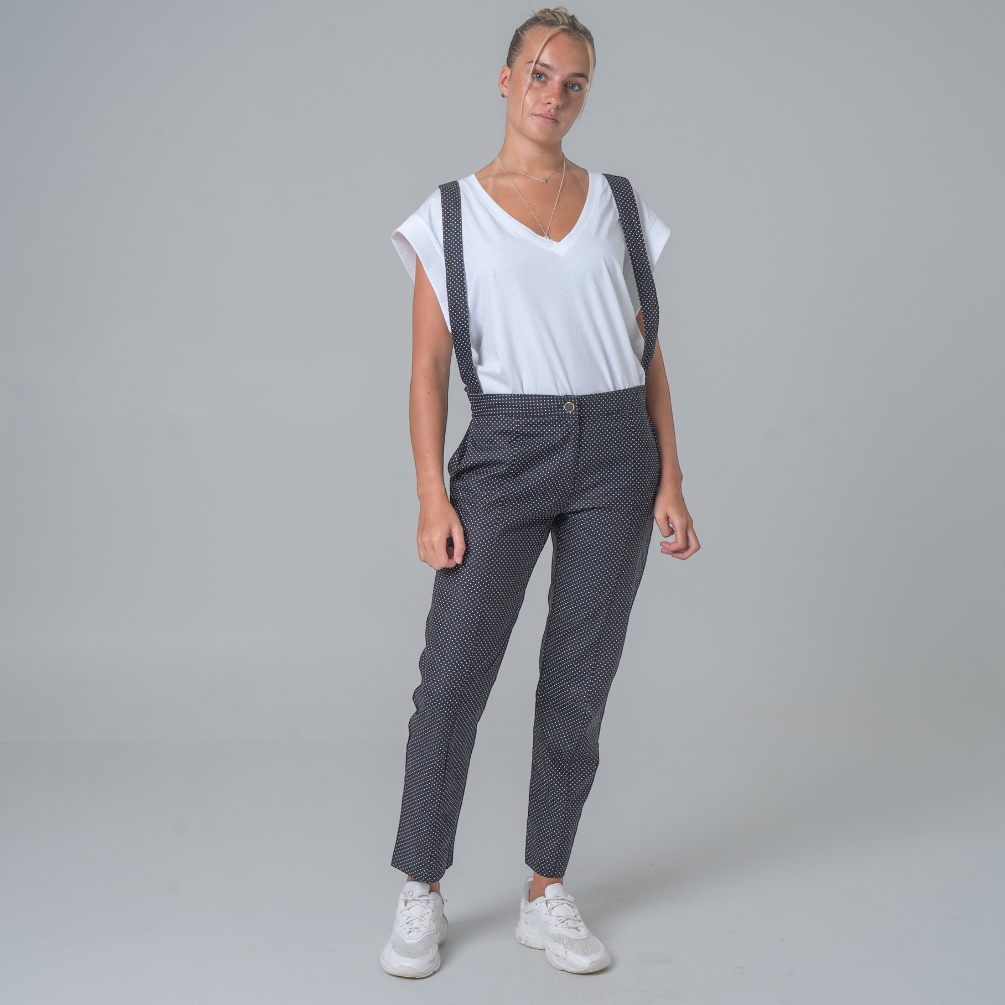 Black cotton poplin suspender pants with white polka dots